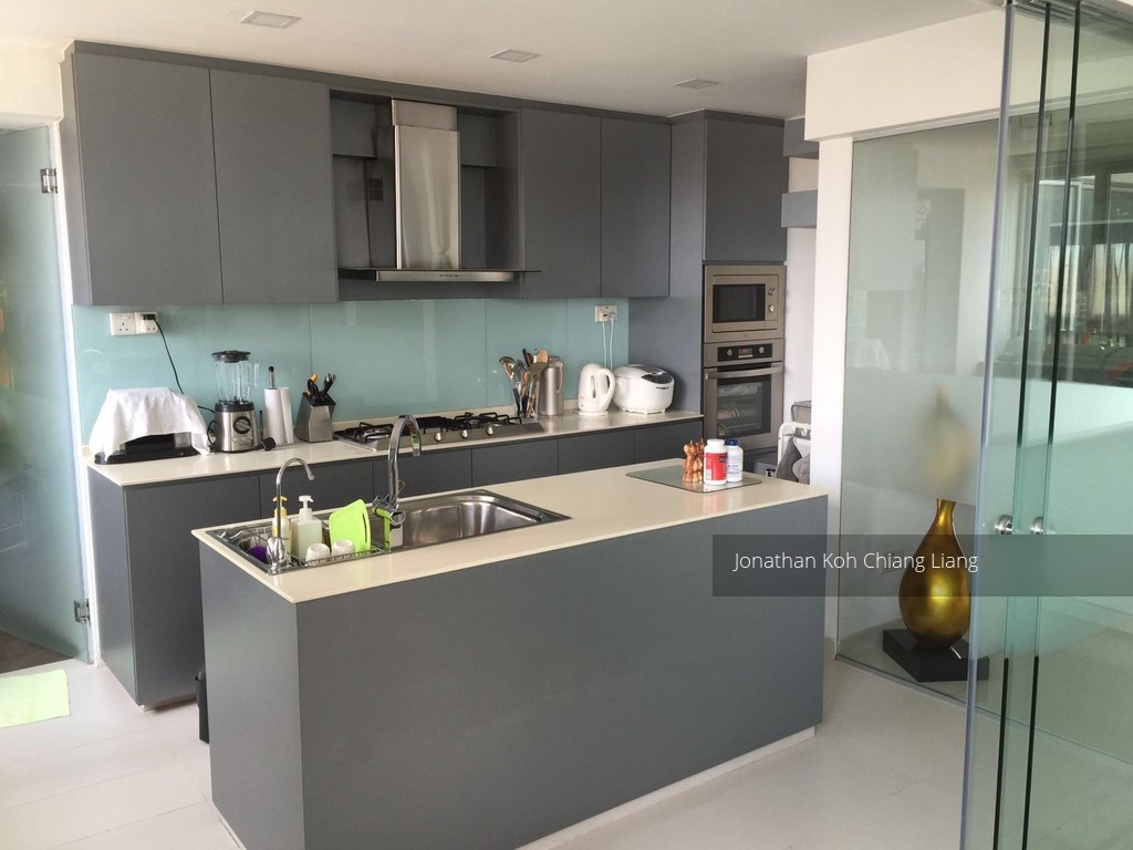 Lutheran Tower thumbnail photo